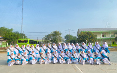 Kontingen Pondok Pesantren Modern Furqon Prabumulih Meriahkan Lomba Gerak Jalan HUT RI ke-81 Tingkat Kota Prabumuli